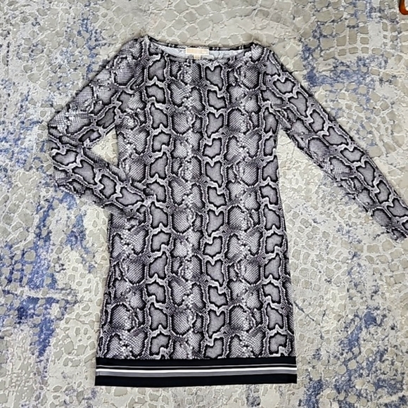 Michael Kors dress. Snakeskin pattern. Size medium. - Picture 3 of 5